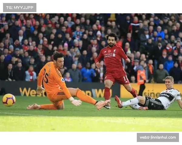 传统豪门与新兴资本在英超联赛中的竞争格局